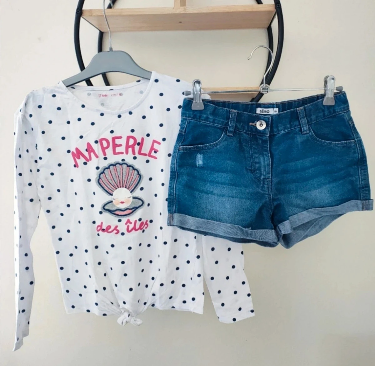 10 ans ensemble Gémo teeshirt et short en jean